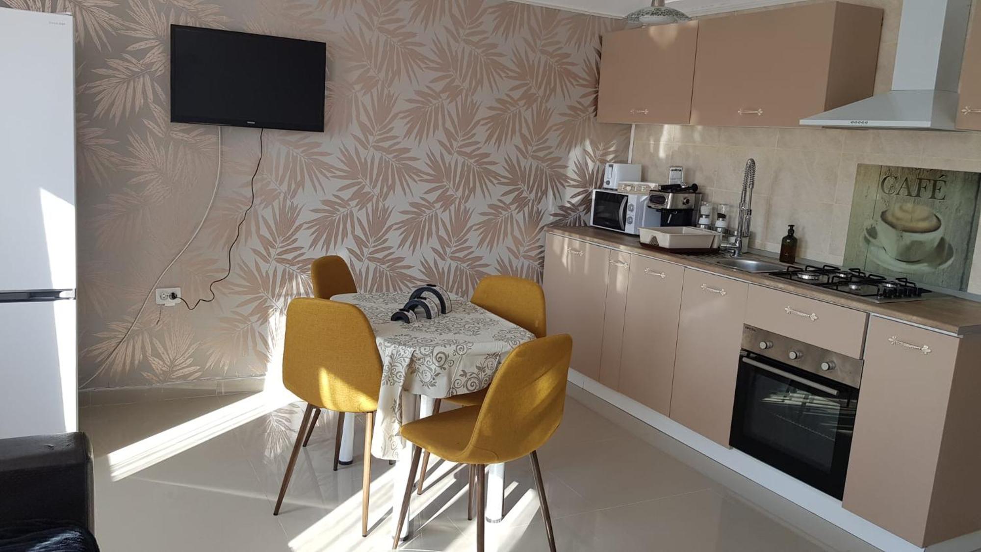 Cosy 2 Bedroom Apartment In New Town Brasov Exterior photo