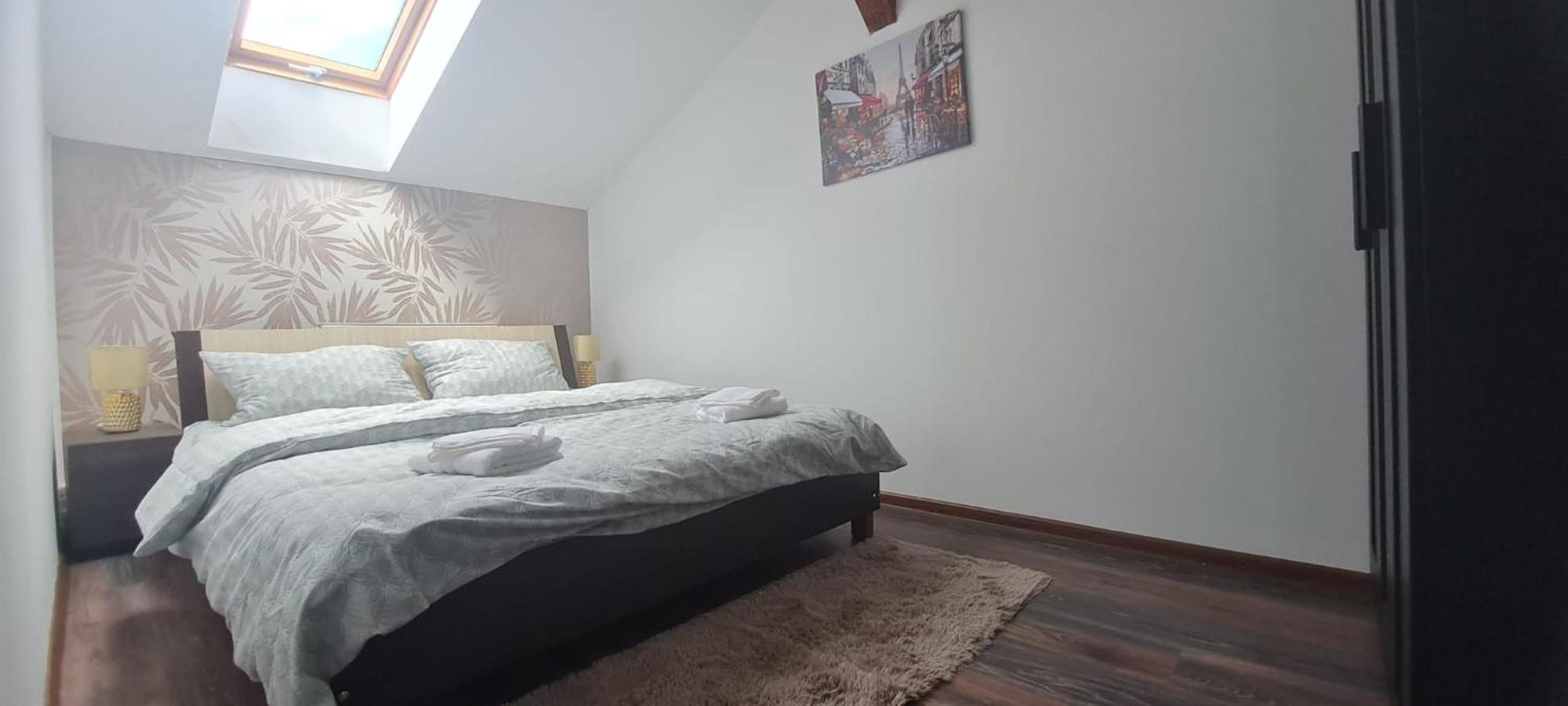 Cosy 2 Bedroom Apartment In New Town Brasov Exterior photo