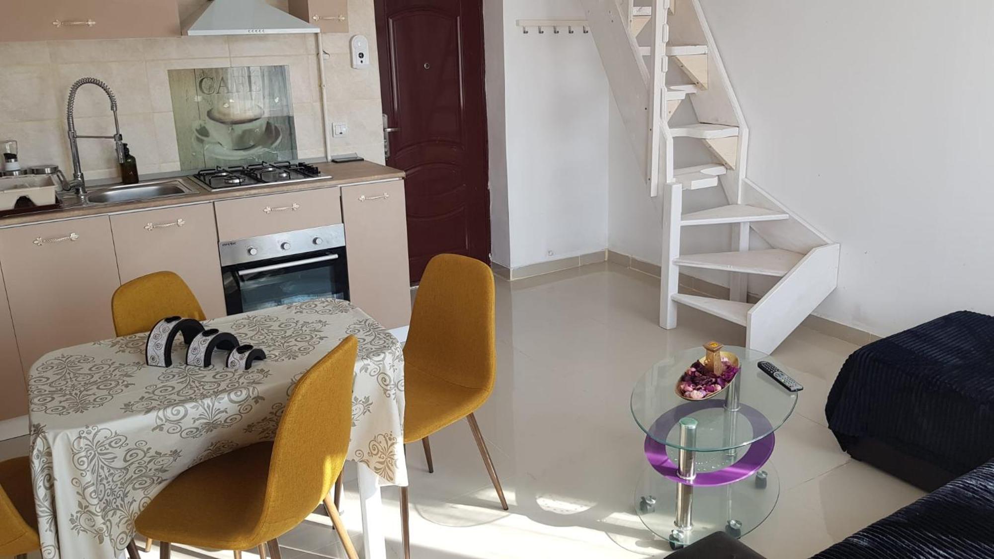Cosy 2 Bedroom Apartment In New Town Brasov Exterior photo