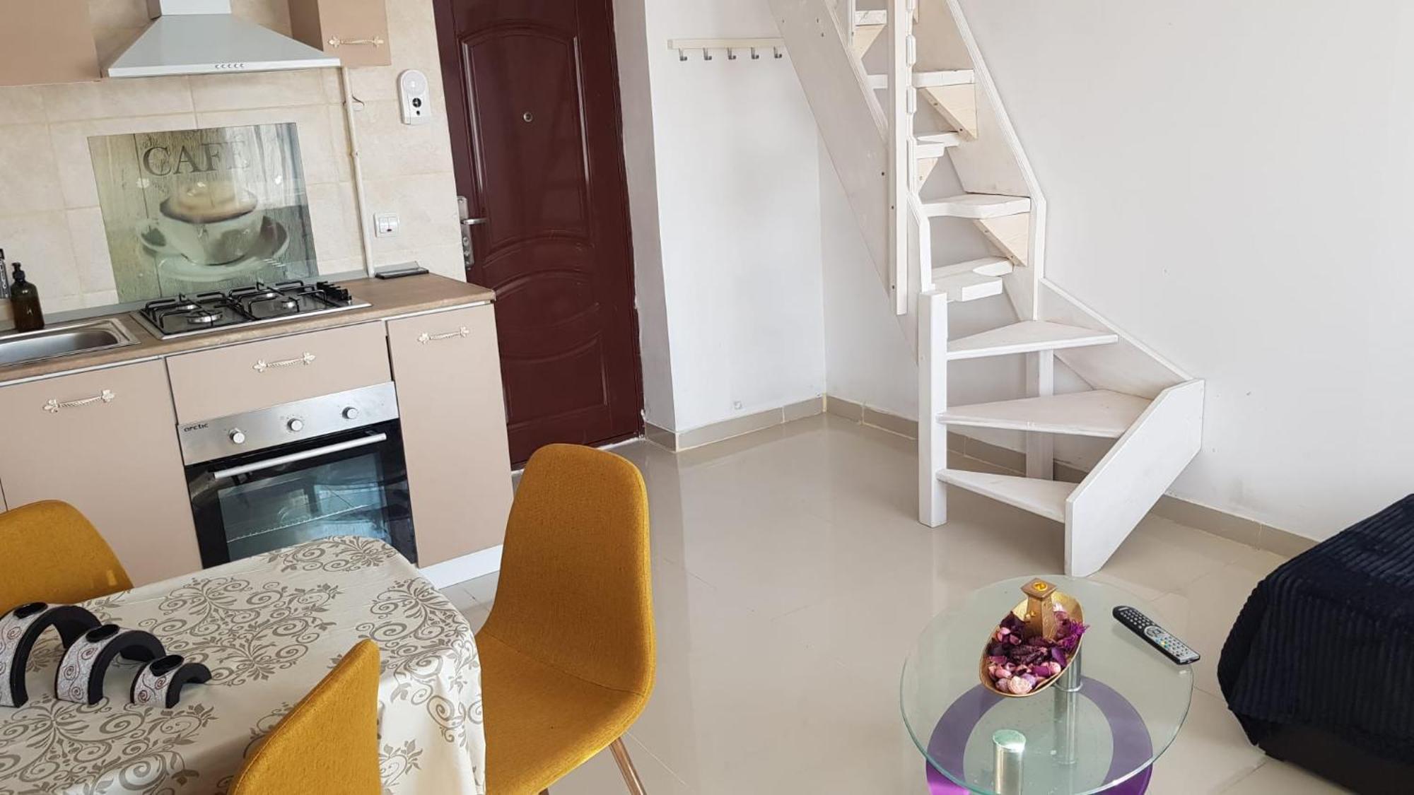 Cosy 2 Bedroom Apartment In New Town Brasov Exterior photo