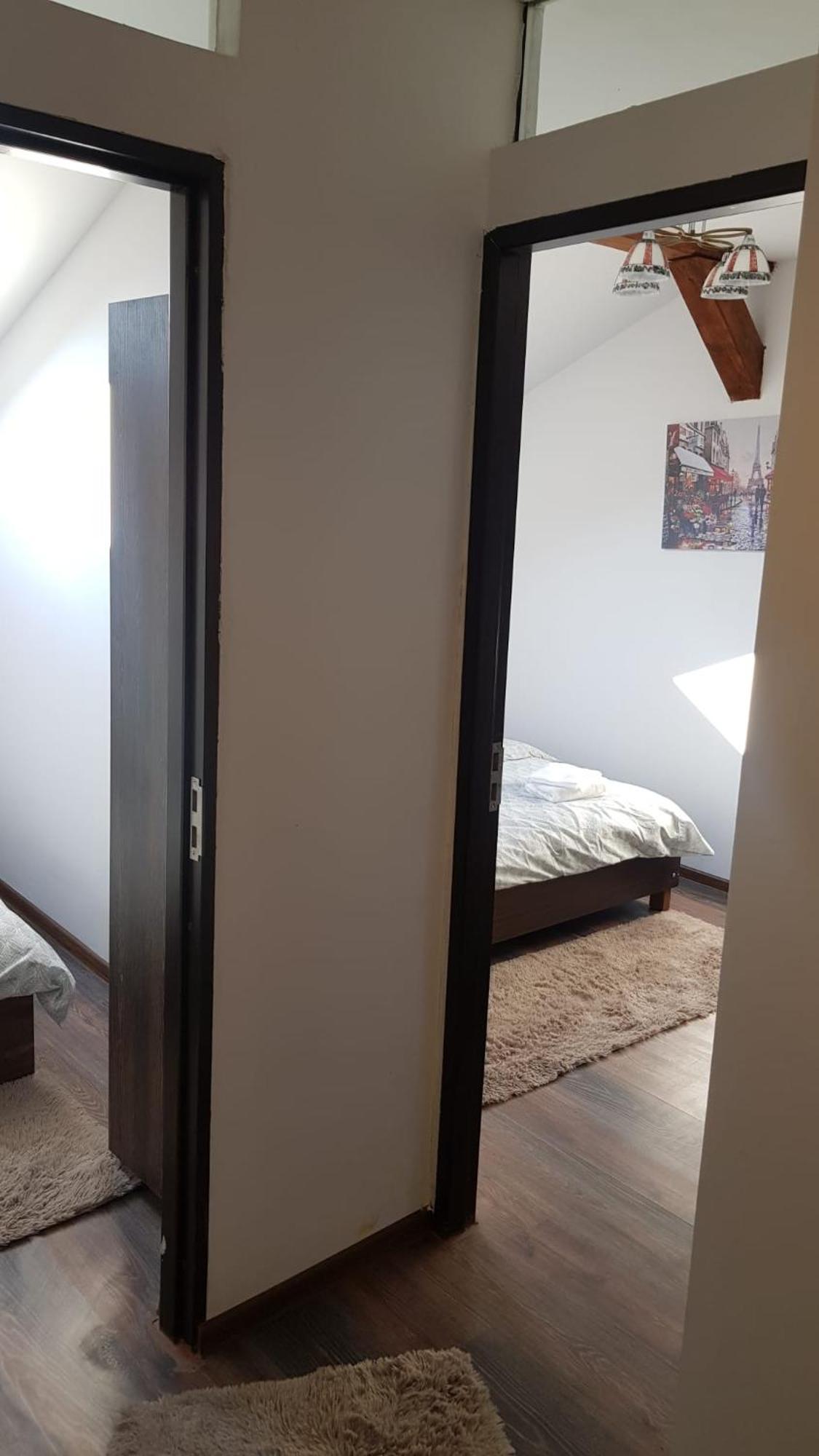 Cosy 2 Bedroom Apartment In New Town Brasov Exterior photo